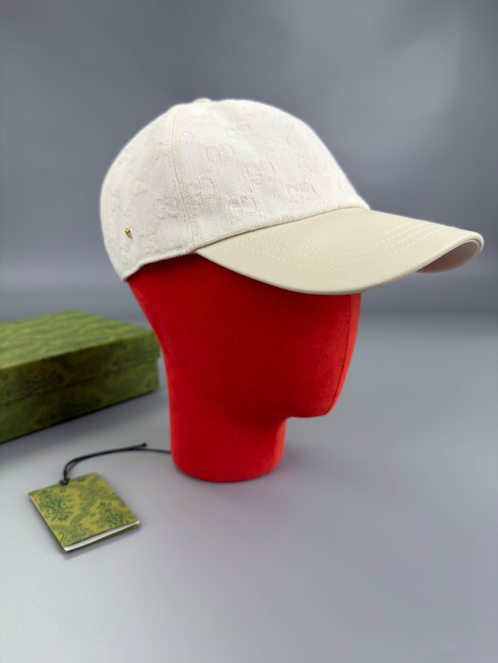 Casquette Blanche G.