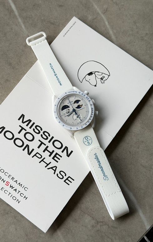 Swatch x Ome. Moonphase Gold Premium Edition