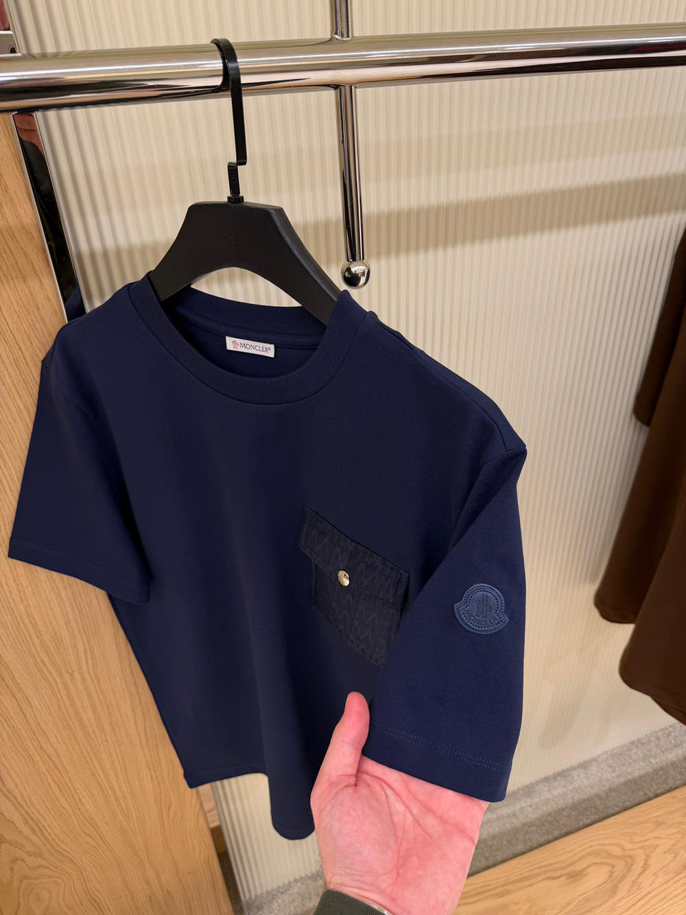T-shirt Poche Poitrine & Logo — Coton Stretch