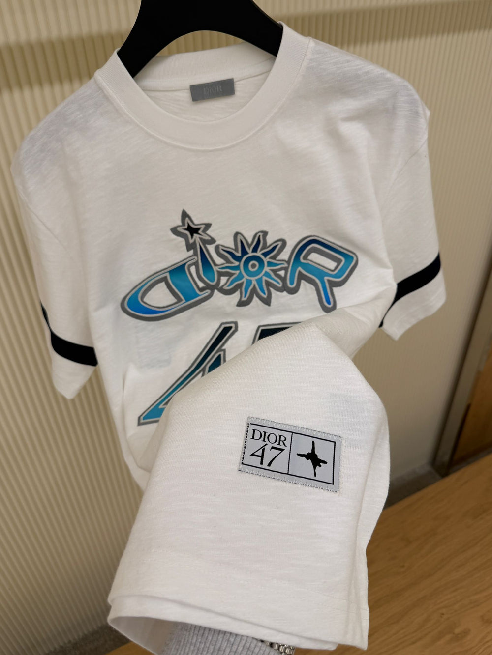T-shirt Brodé Relief — Coton Premium Blanc