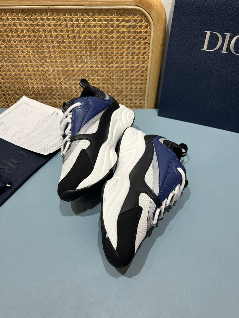 Sneakers B22