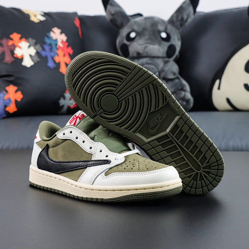 Travis Scott x Air Jordan 1 Retro Low OG SP Medium Olive