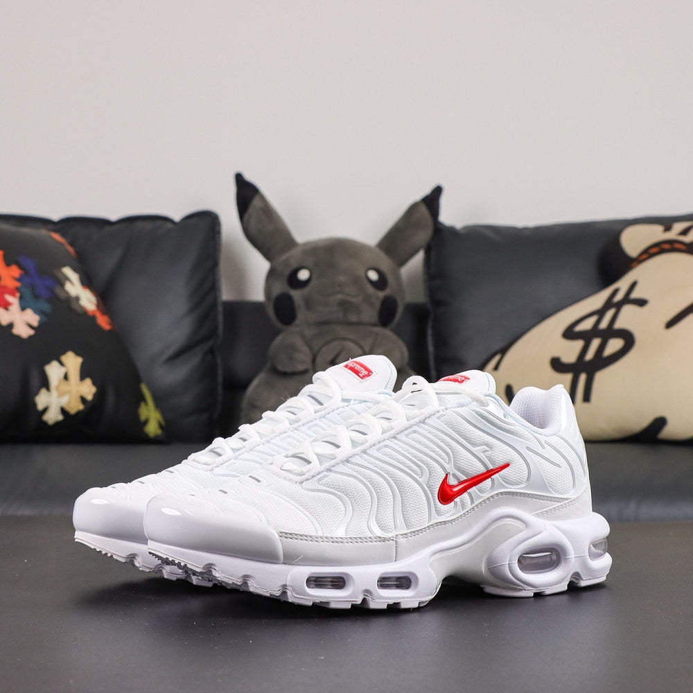 Nike Air Max TN x Supreme DA1472-100