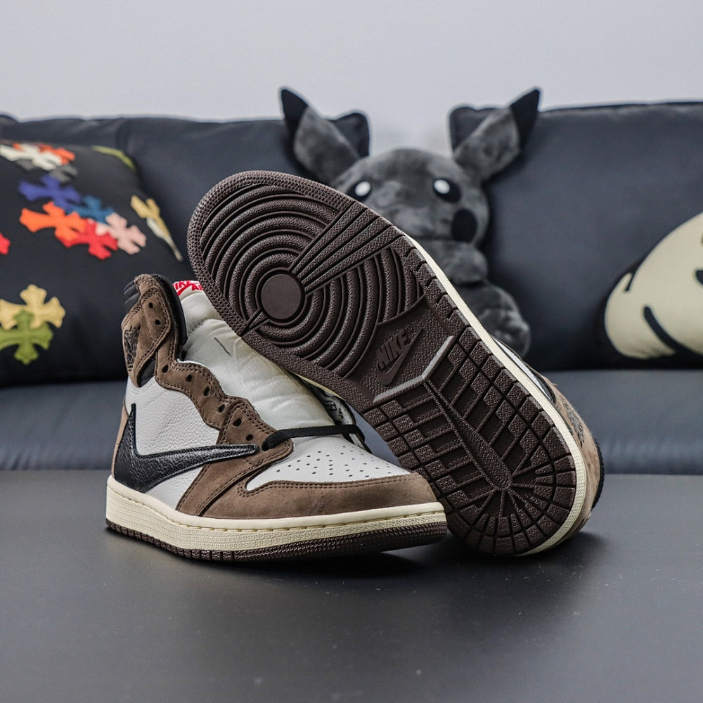 Travis Scott x Air Jordan 1 Retro High "Cactus Jack"