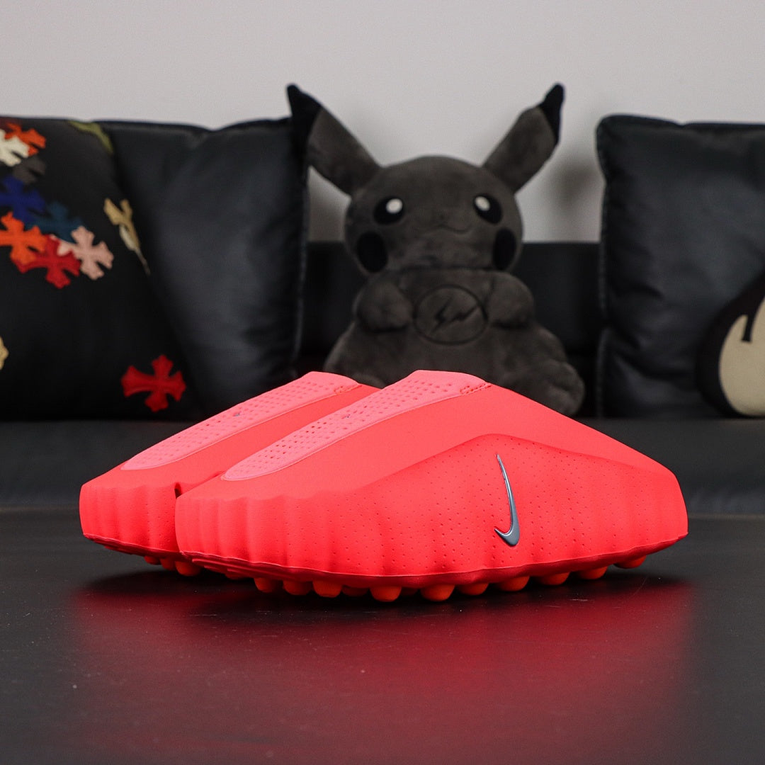 Nike Mind 001 Slide Solar Red