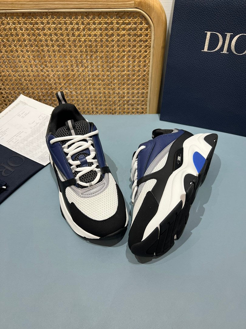 Sneakers B22