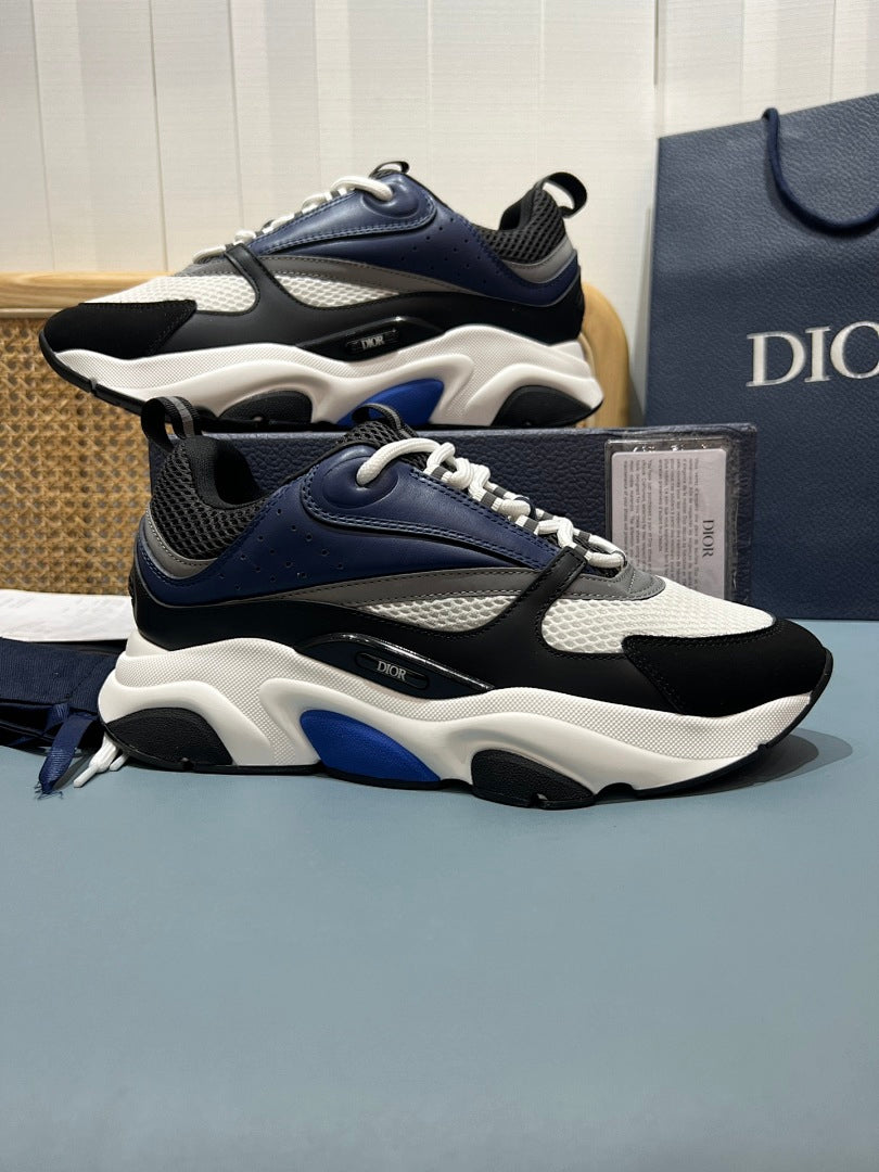 Sneakers B22