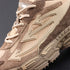 Sneaker Off W. Be Right Back