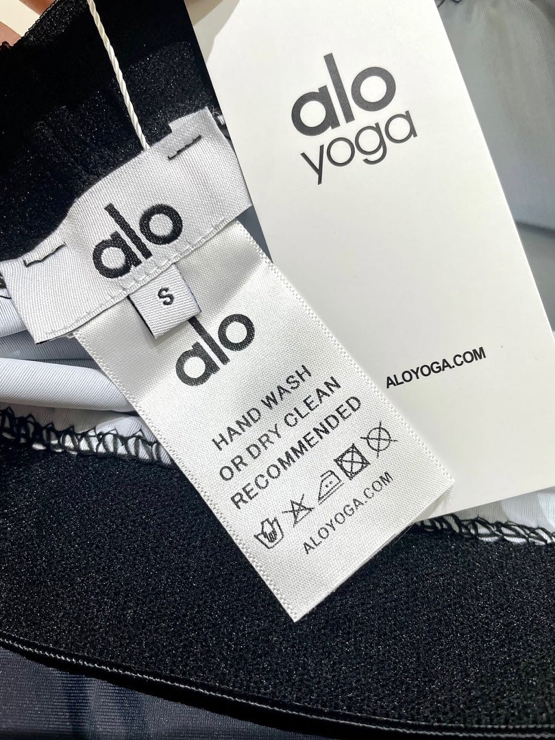 Ensemble Yoga Alo
