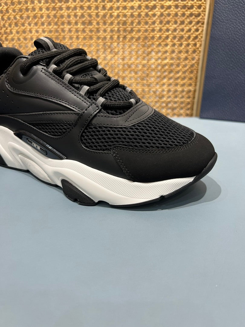 Sneakers B22