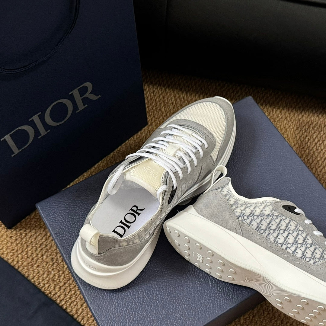Sneakers B25