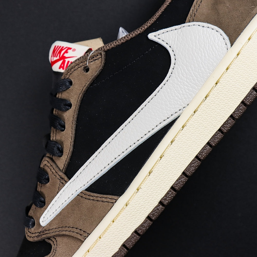 Travis Scott x Air Jordan 1 Retro Low Mocha
