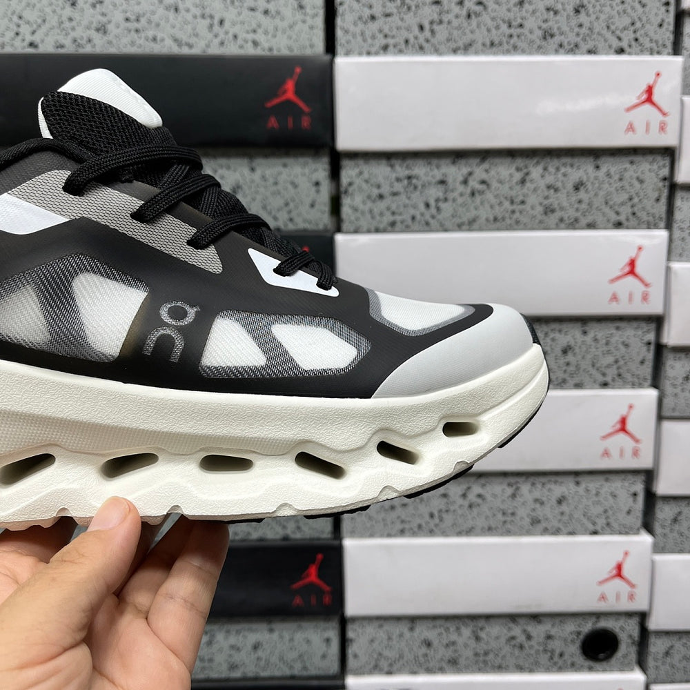 Sneaker On Cloudtilt Remix