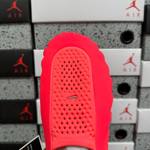 Nike Mind 001 Slide Solar Red