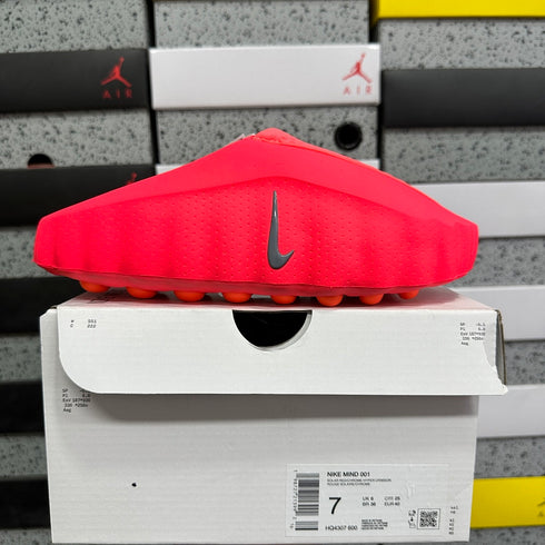 Nike Mind 001 Slide Solar Red