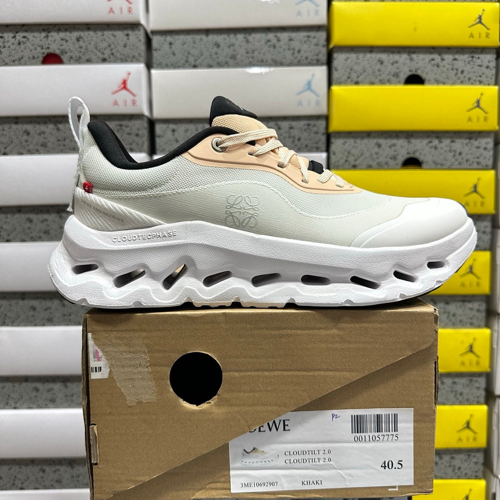 Sneaker On x Loe. Cloudtilt