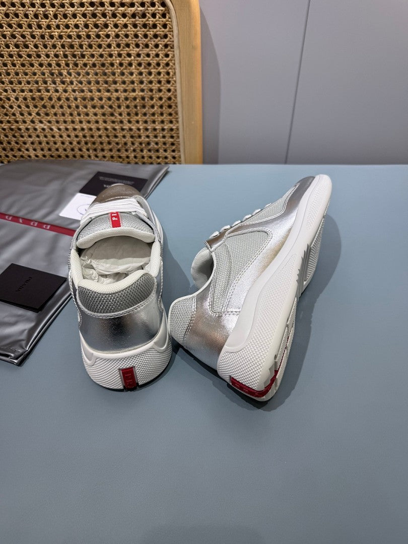 Sneakers America's Cup