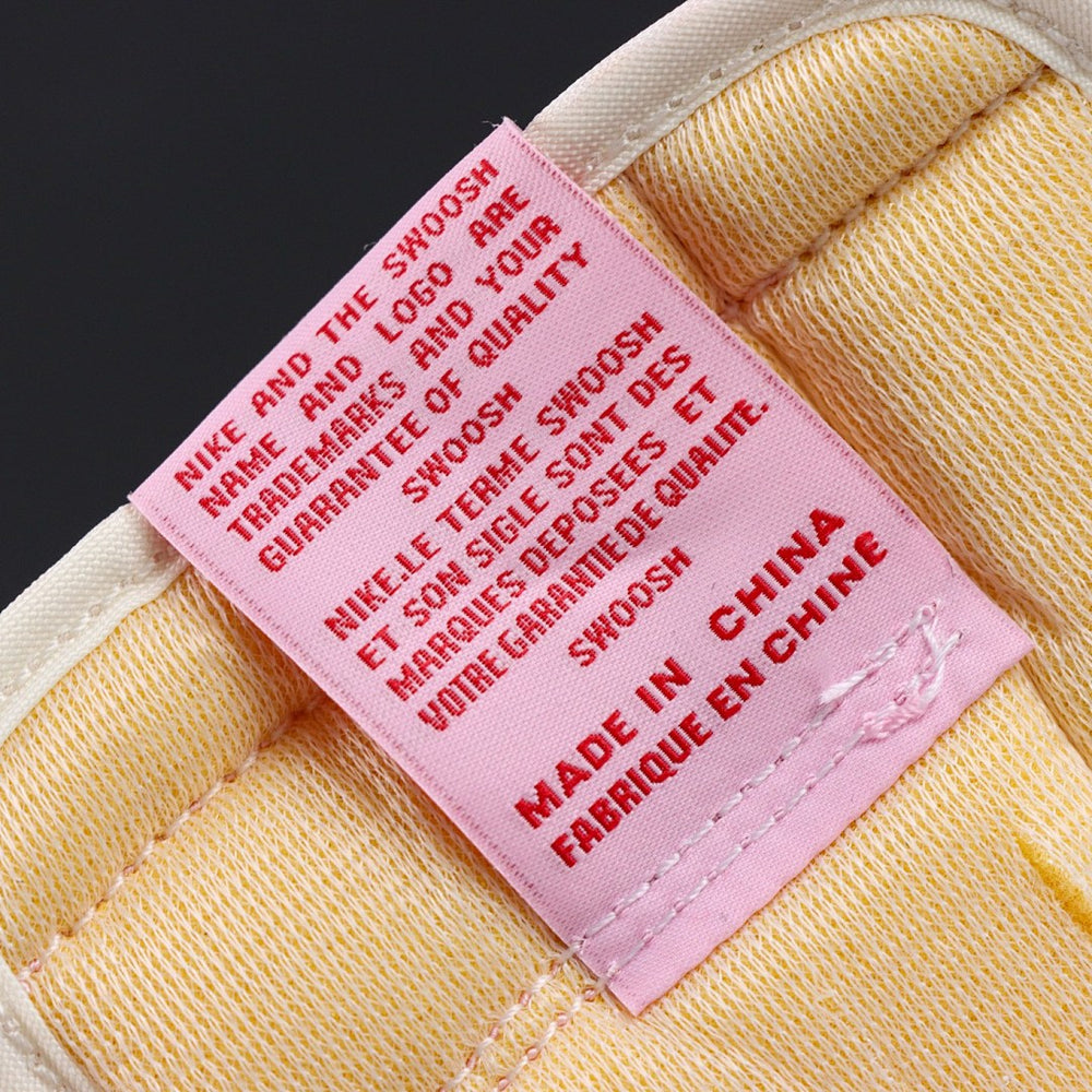 Travis Scott x Air Jordan 1 Low OG Tropical Pink