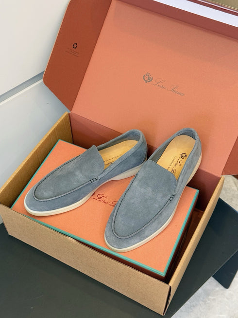 Mocassin en daim Loro P.