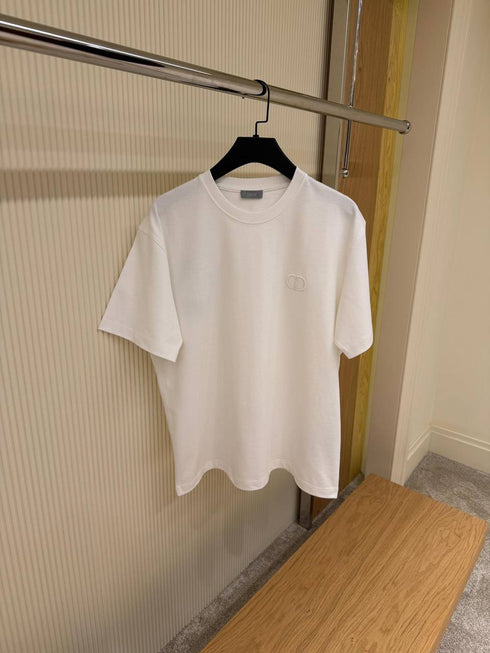 T-SHIRT WITH EMBROIDERED SIGNATURE