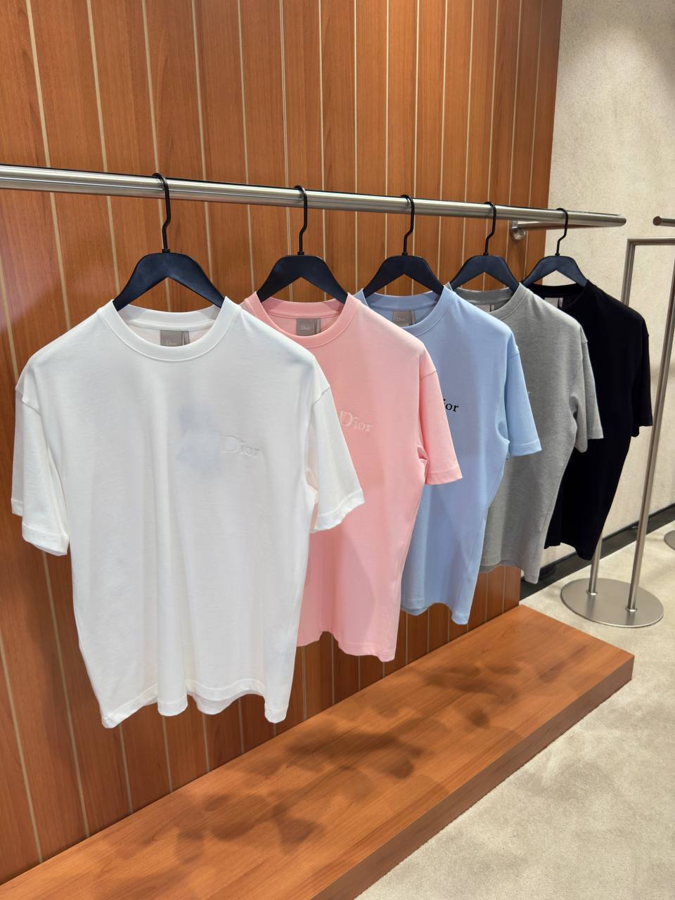 T-shirt Brodé