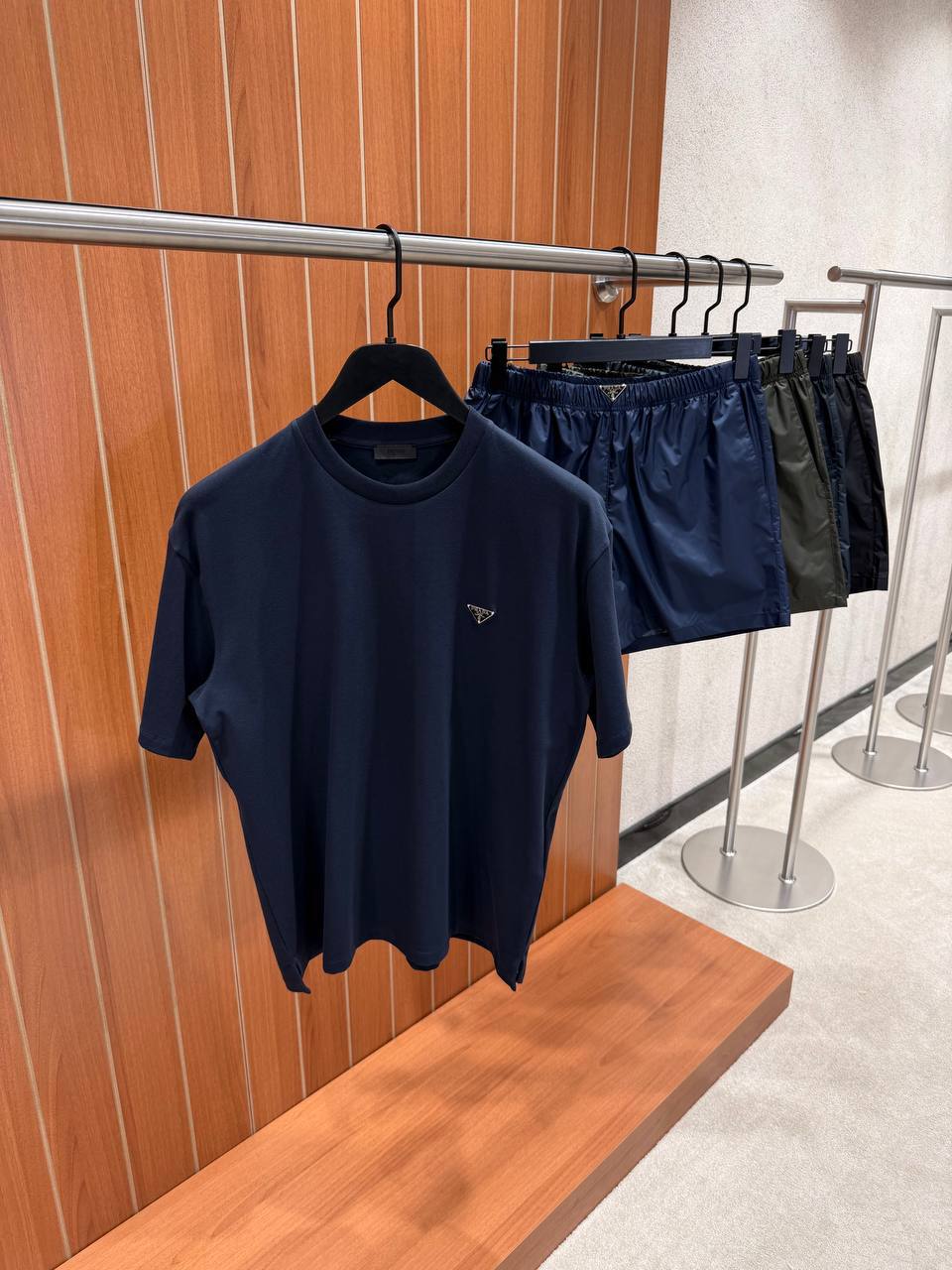 T-shirt Logo