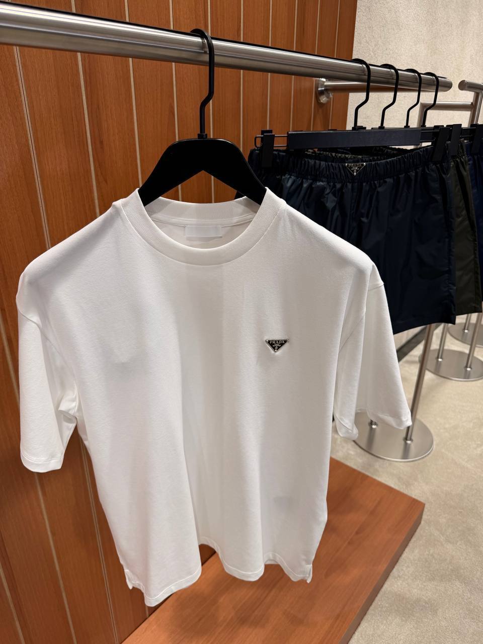 T-shirt Logo