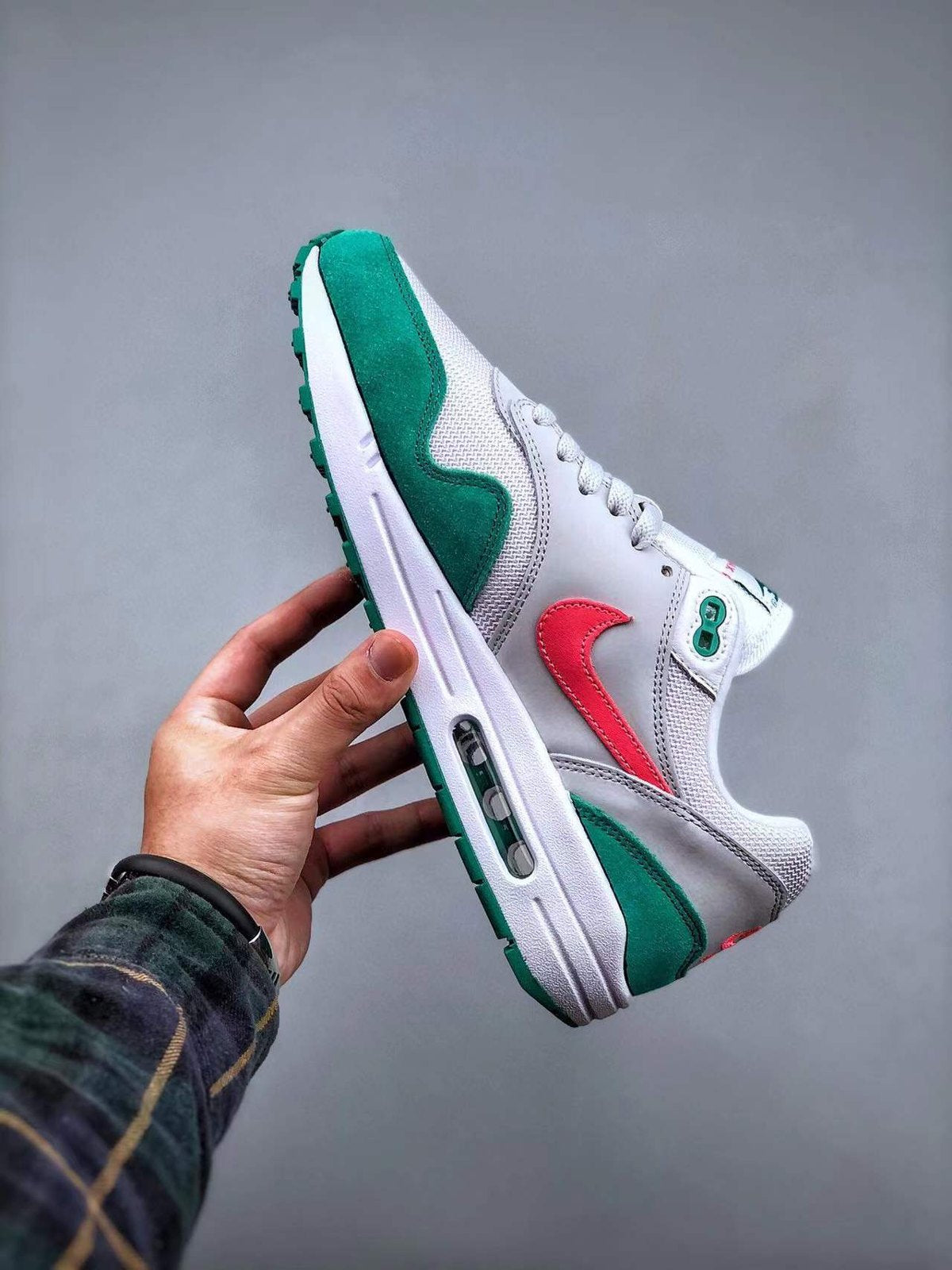 Nike Air Max 1 'Monarch Vert Rouge' — vue 4