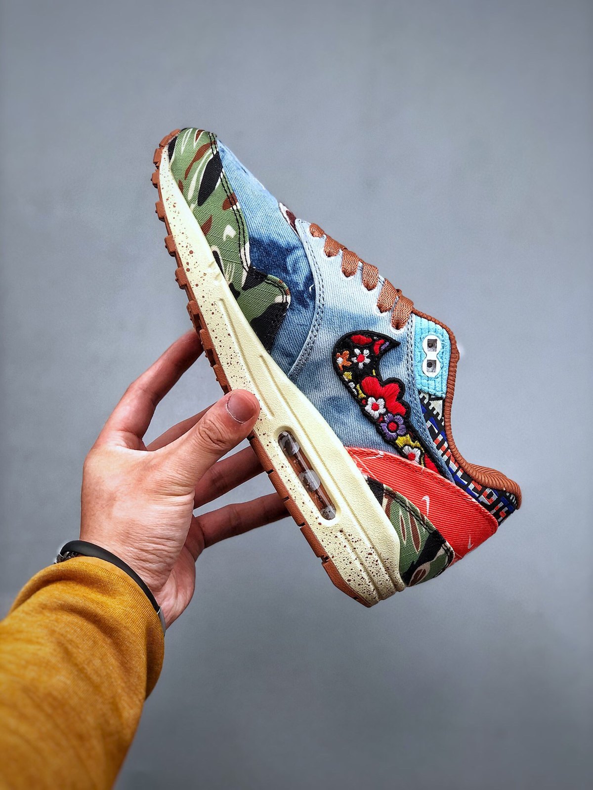 Nike Air Max 1 'Heavy Denim Floral' — vue 6