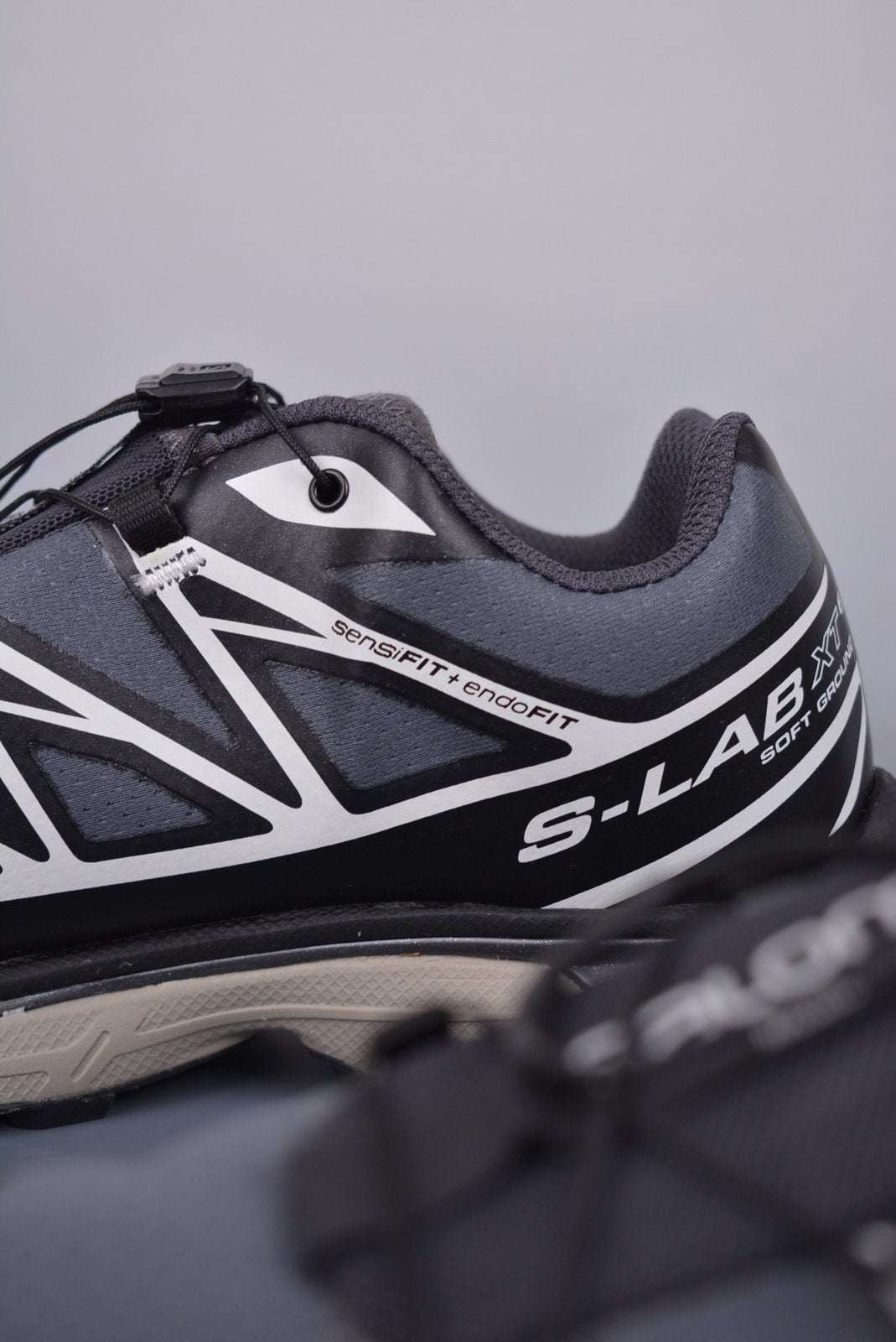 Sneakers XT-6 'Grey White Black' — vue 4