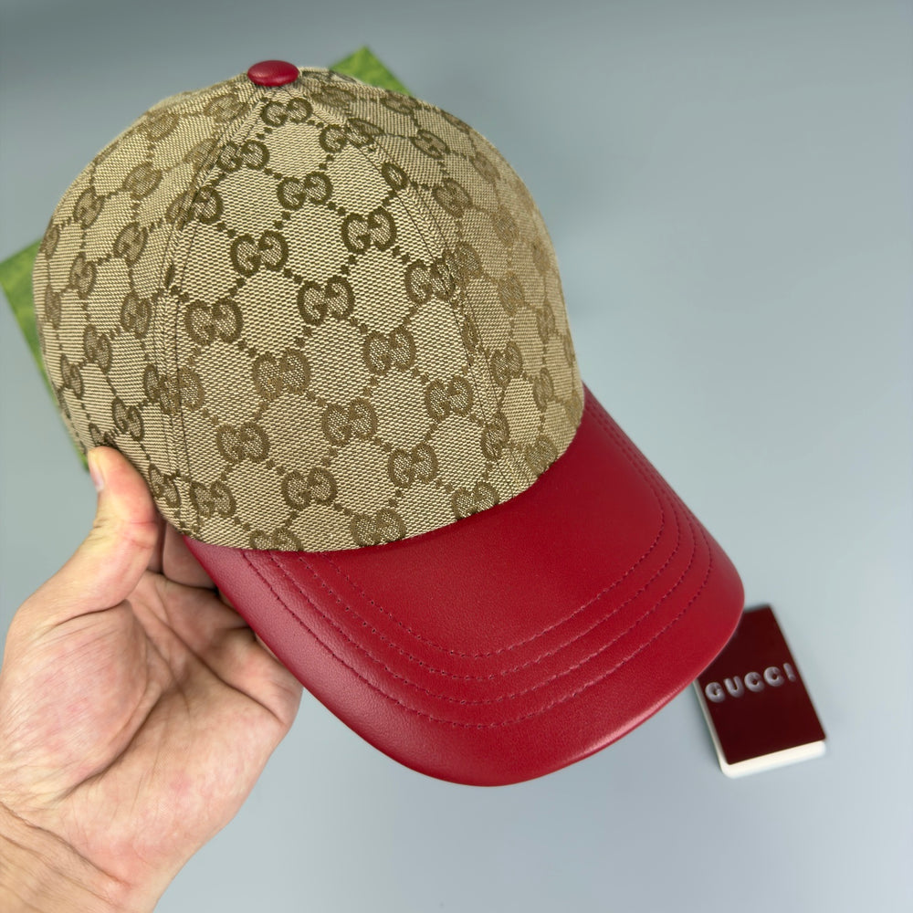 Casquette Rouge G.
