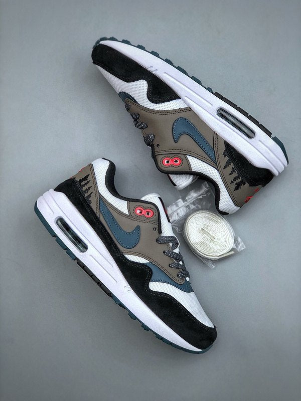 Nike Air Max 1 'Gris Noir Rouge' — vue 2