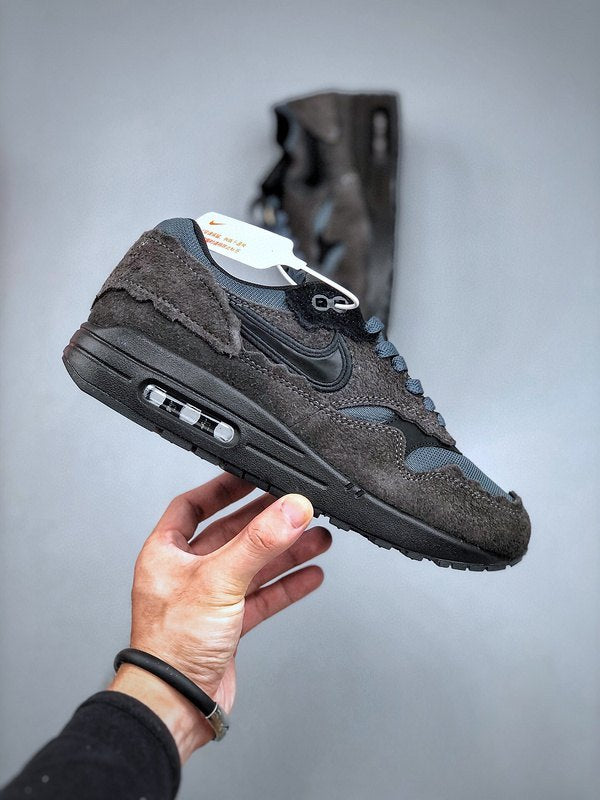 Nike Air Max 1 'Noir Anthracite' — vue 3