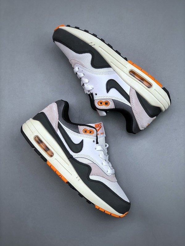 Nike Air Max 1 'Blanc Noir Orange Doux' — vue 2