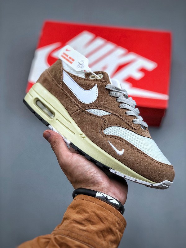 Nike Air Max 1 'Marron Daim Crème' — vue 4
