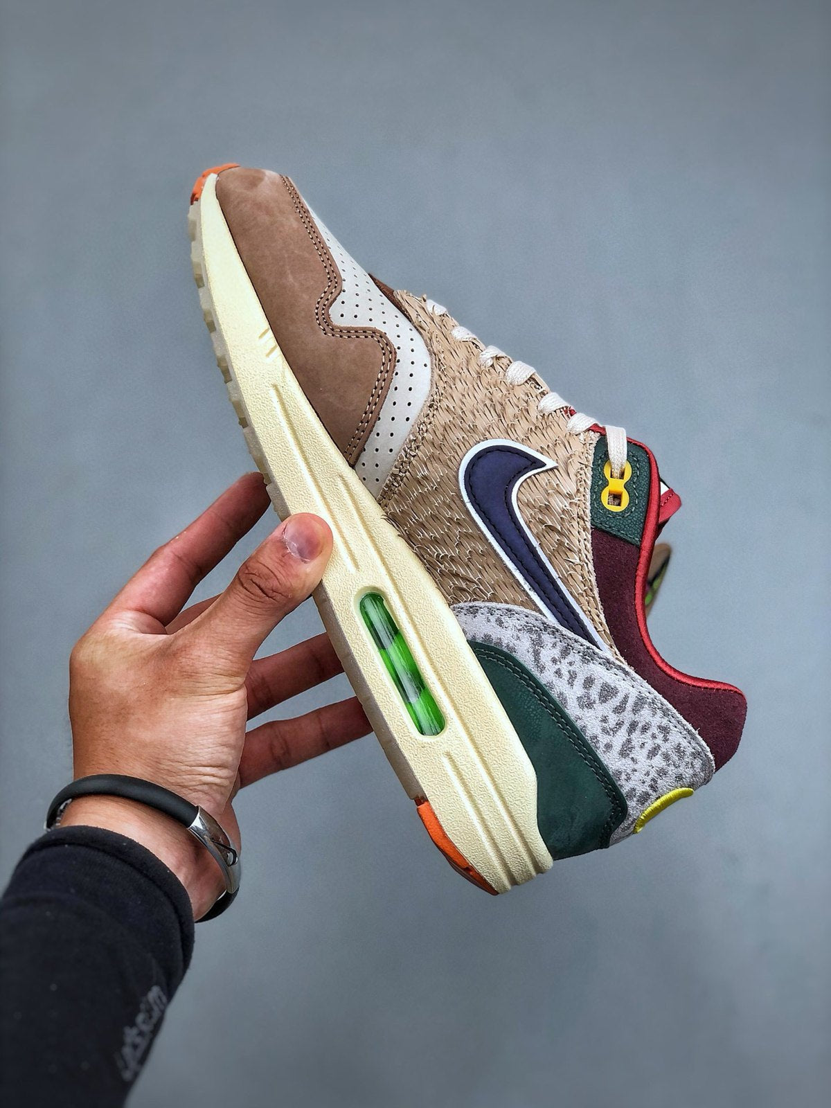 Nike Air Max 1 'Marron Multicolore' — vue 3