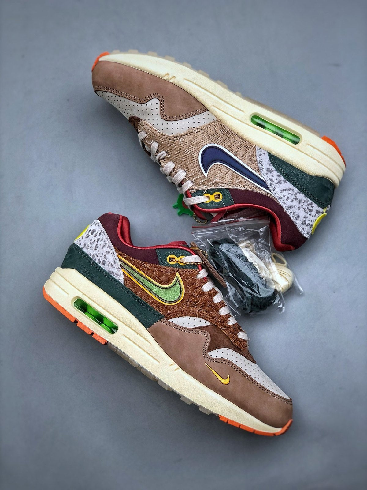 Nike Air Max 1 'Marron Multicolore' — vue 5