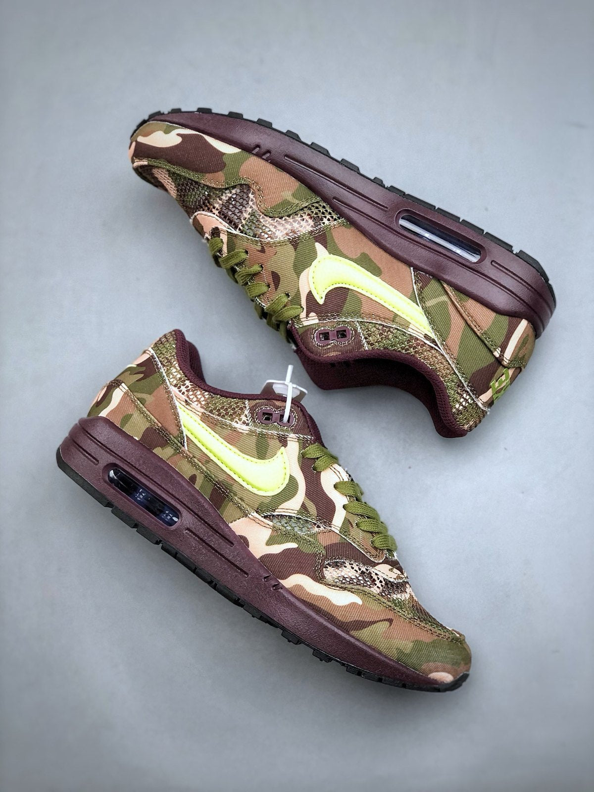 Nike Air Max 1 'Camo Kaki Lime' — vue 4