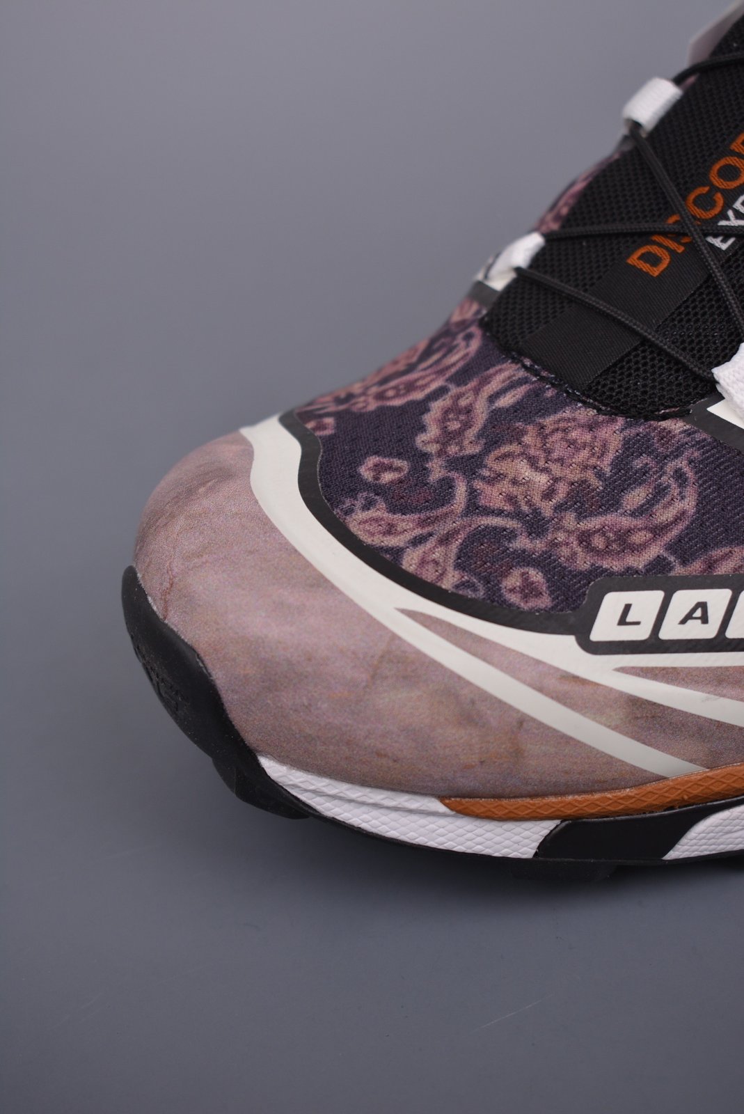 Sneakers XT-6 'Black Print' — vue 3