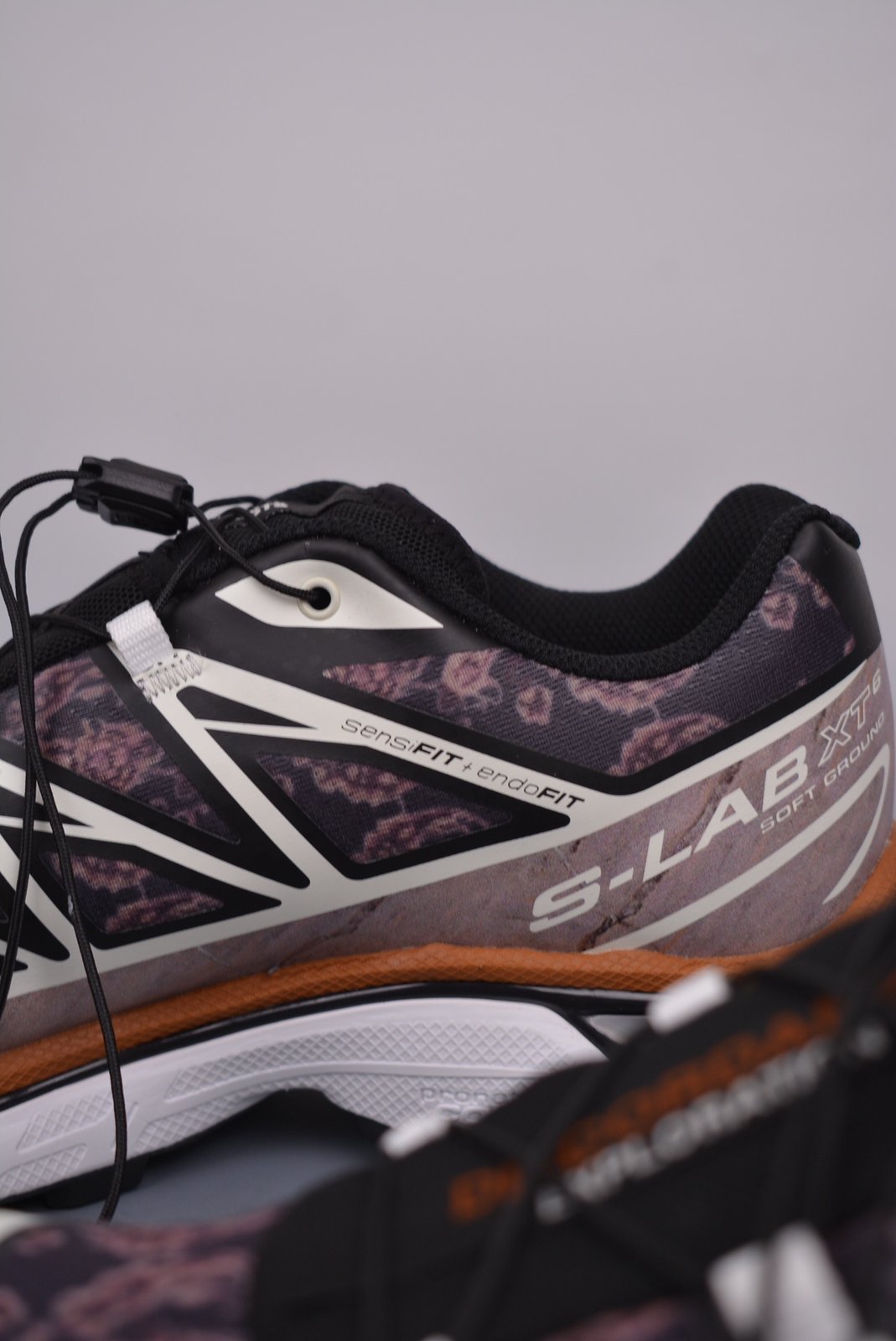Sneakers XT-6 'Black Print' — vue 5