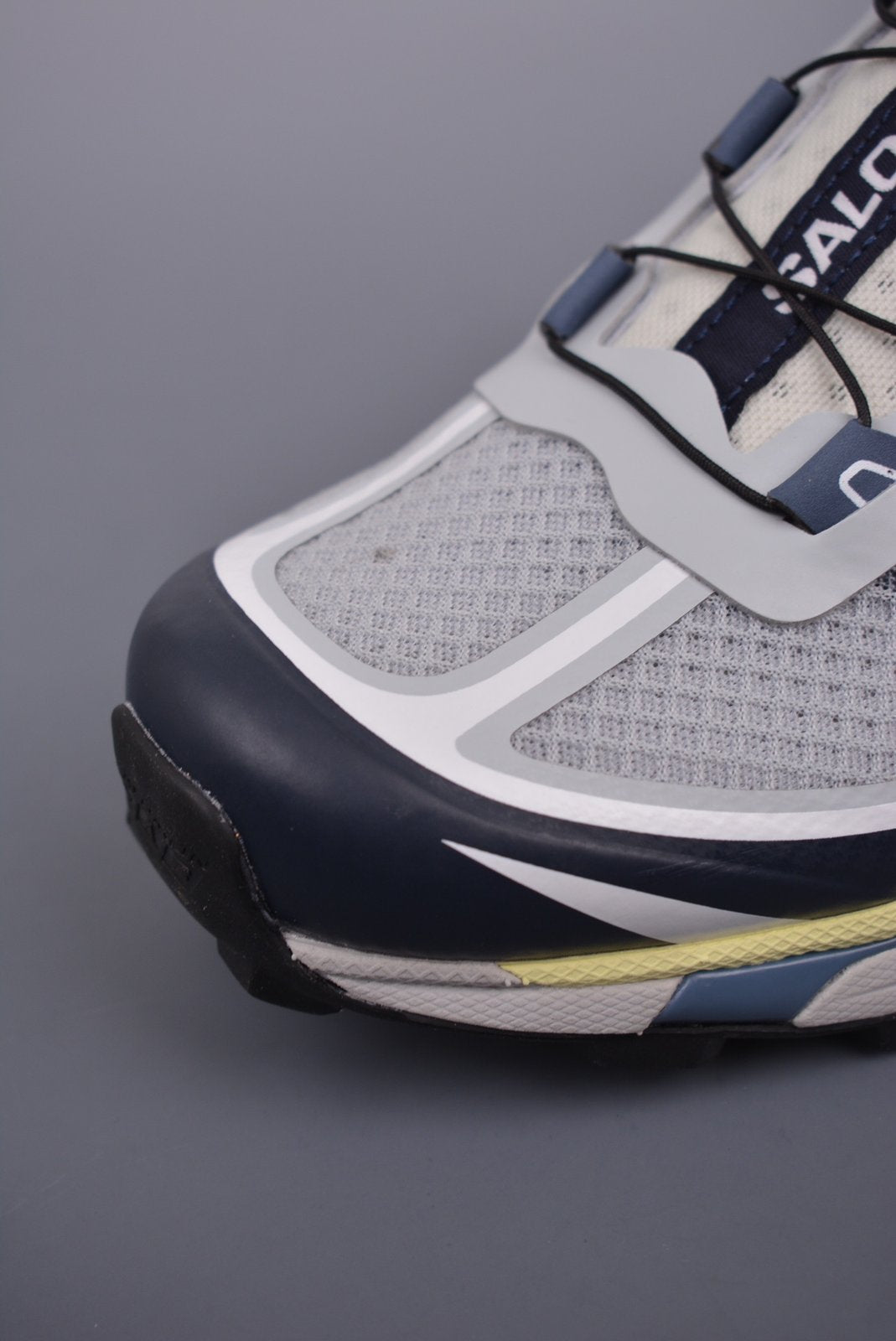 Sneakers XT-6 FT 'Grey Navy' — vue 3
