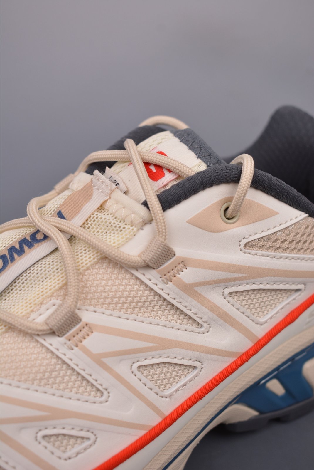 Sneakers XT-6 'Beige White Blue' — vue 9