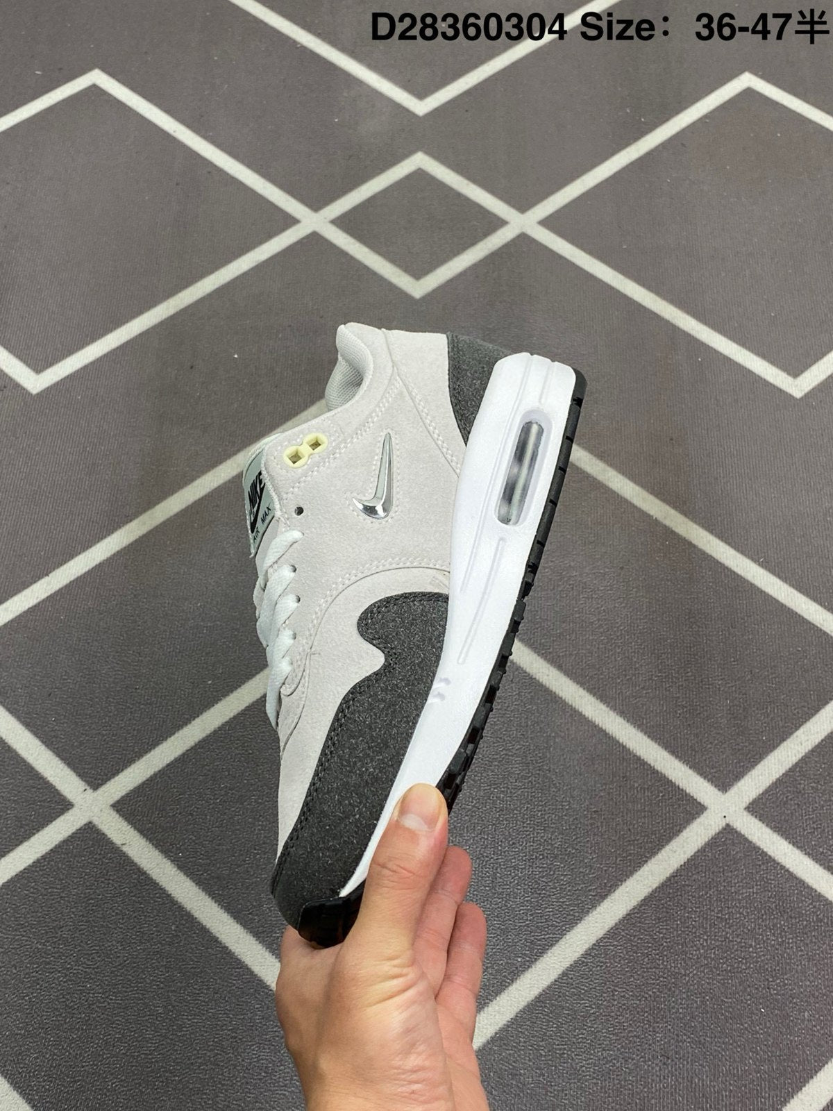 Nike Air Max 1 'OG Gris Noir' — vue 4