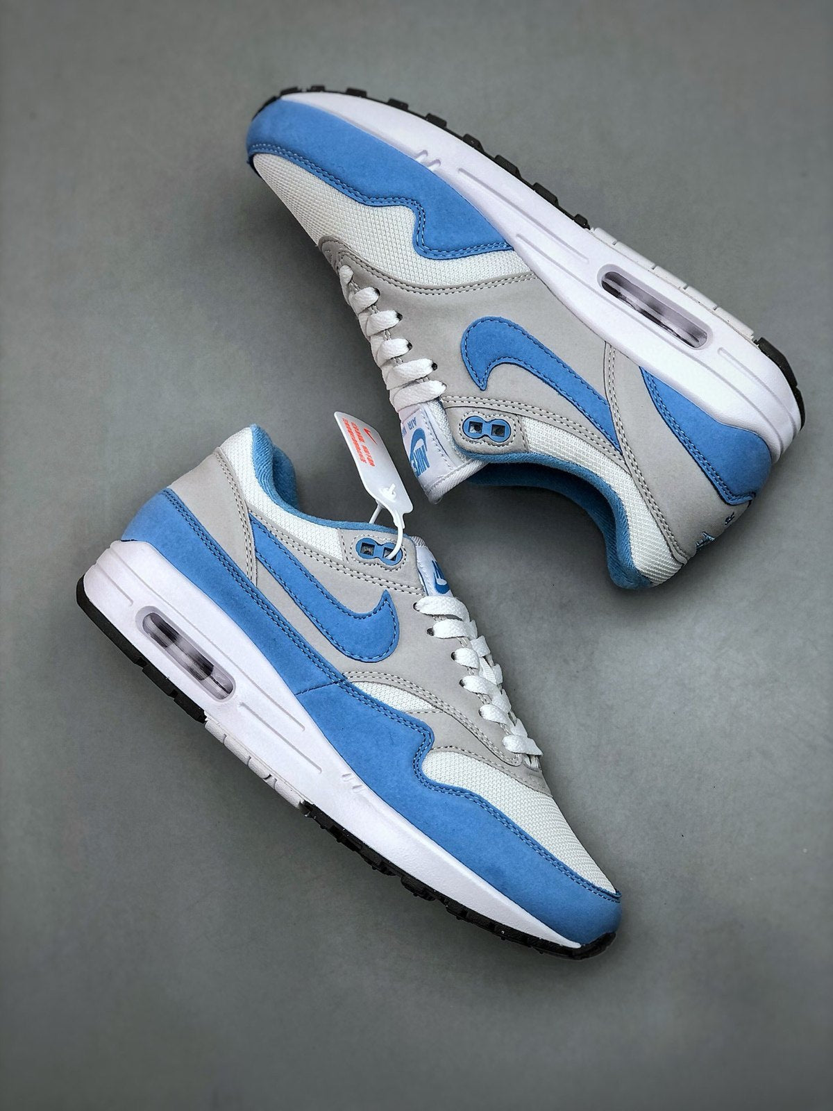 Nike Air Max 1 'Blanc Bleu University'