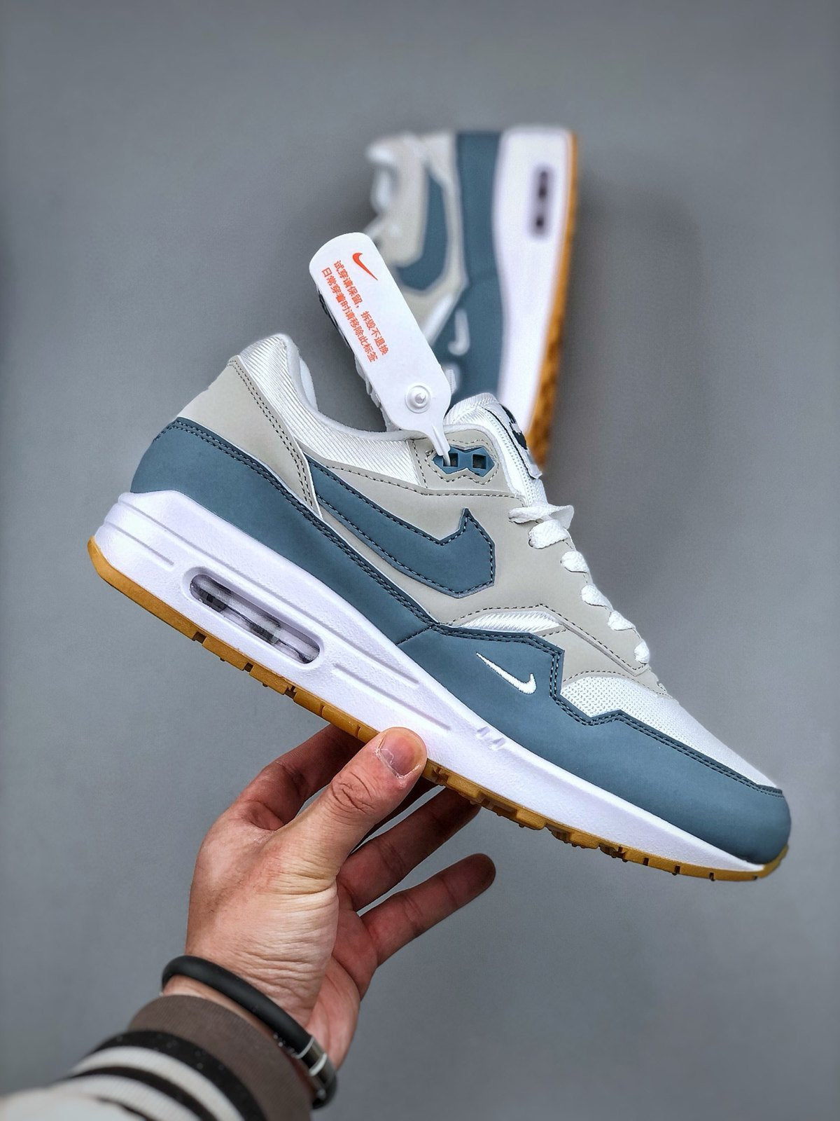 Nike Air Max 1 'Blanc Gris Bleu' — vue 3