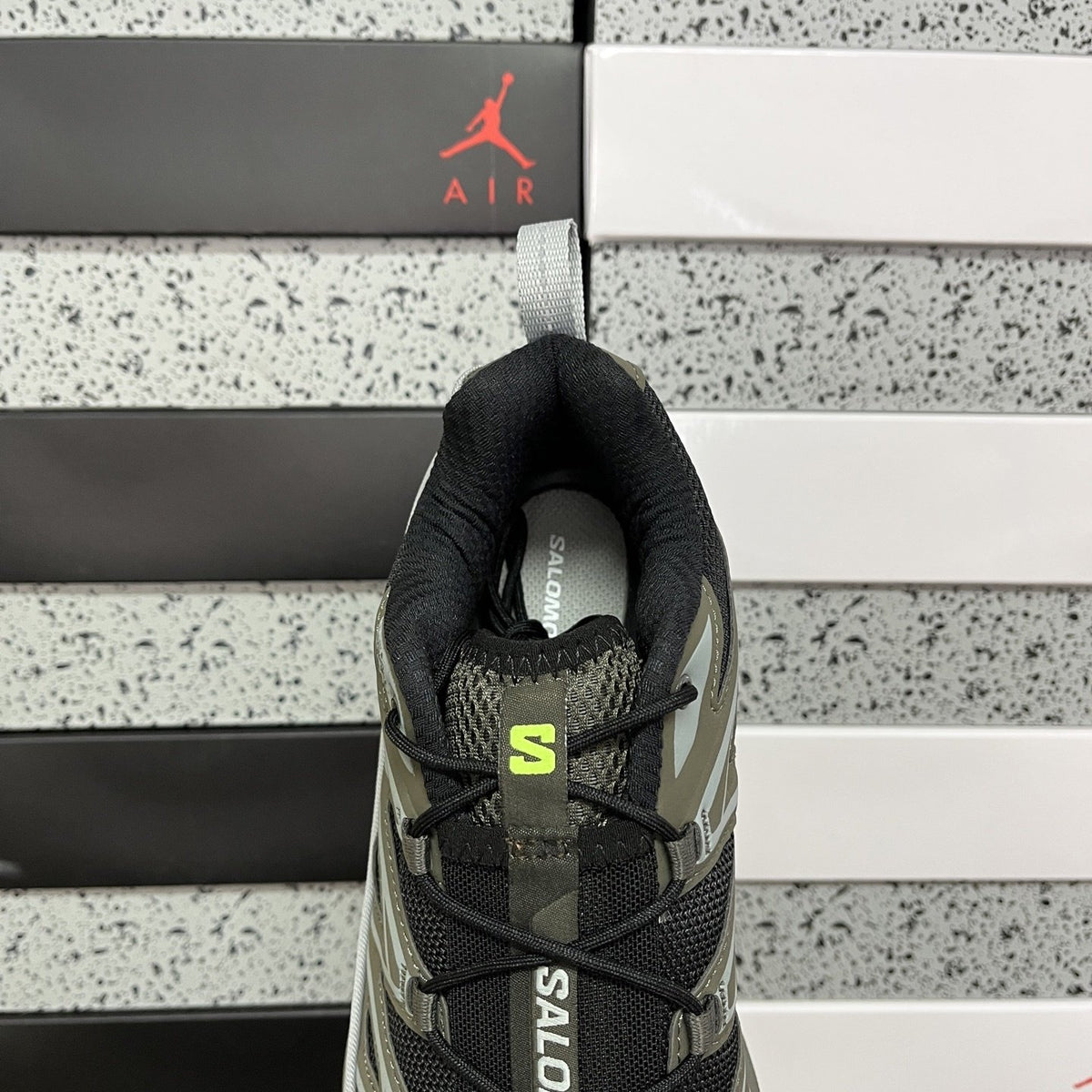 Sneakers XT-6 'Black Grey Peat' — vue 4