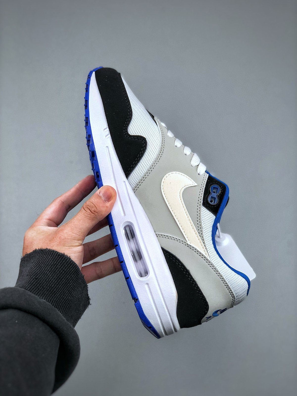 Nike Air Max 1 'Blanc Noir Bleu' — vue 3