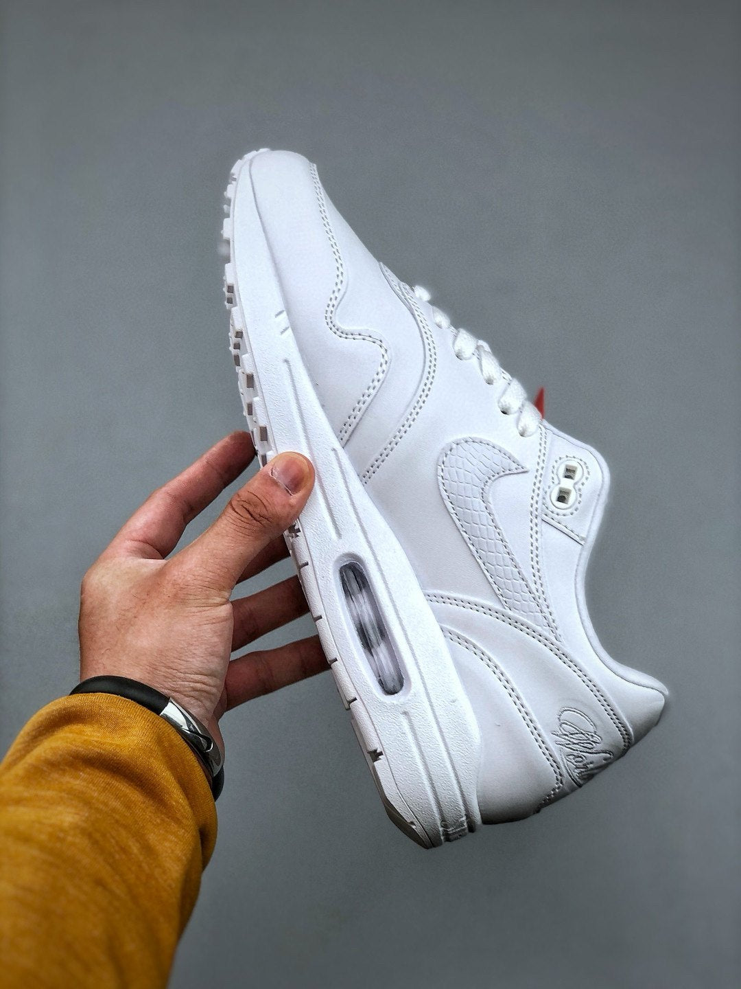 Nike Air Max 1 'Blanc Cuir' — vue 2