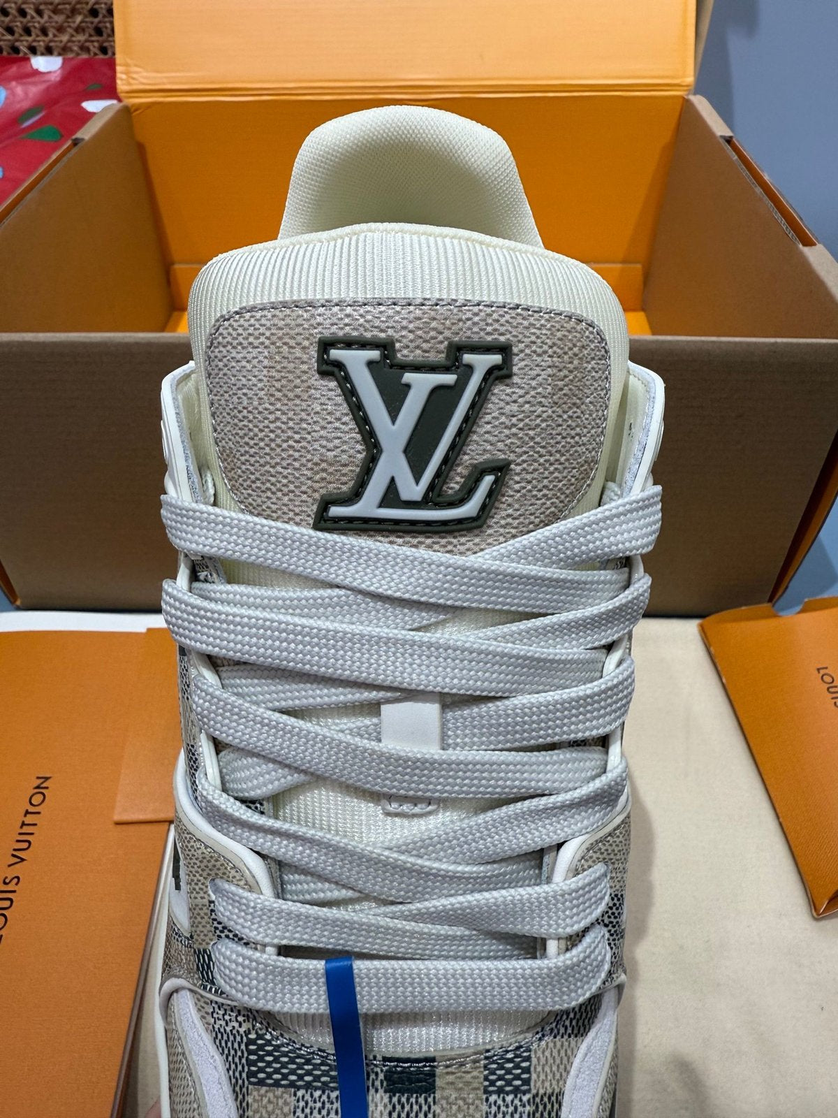 Sneakers Trainer 'Blanc Argent' — vue 7