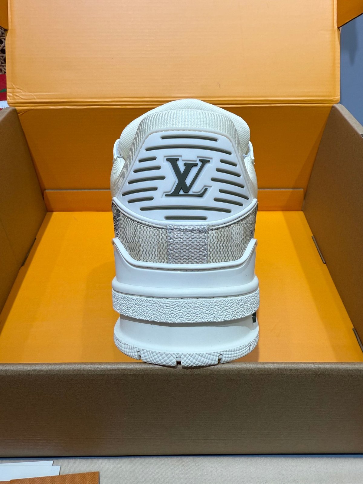 Sneakers Trainer 'Blanc Argent' — vue 10